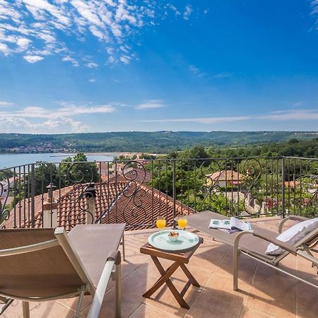 Holiday House Kate Чижичи Экстерьер фото