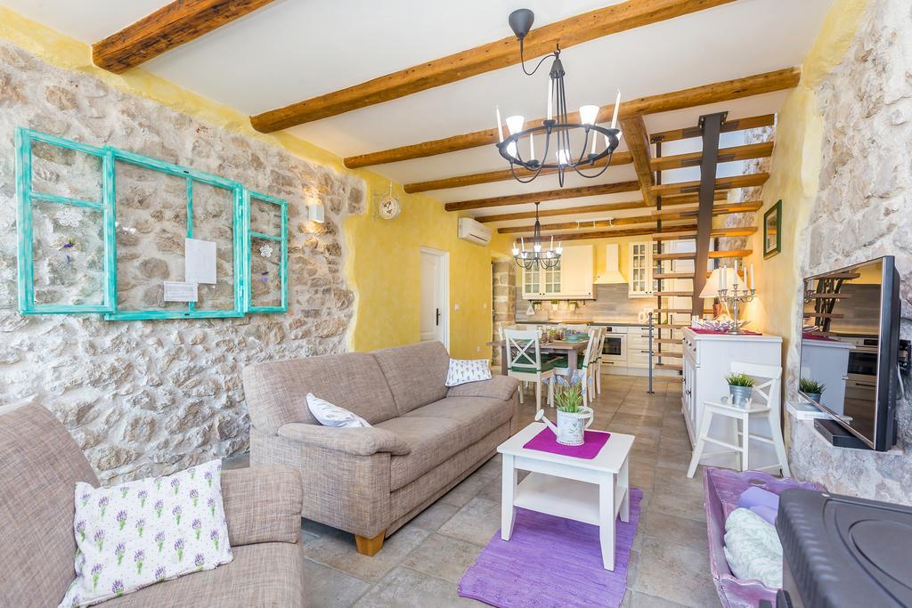 Holiday House Kate Чижичи Экстерьер фото