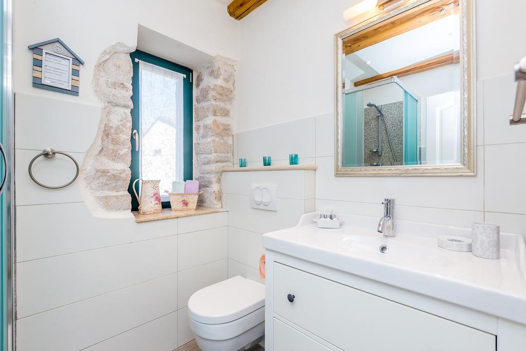 Holiday House Kate Чижичи Экстерьер фото