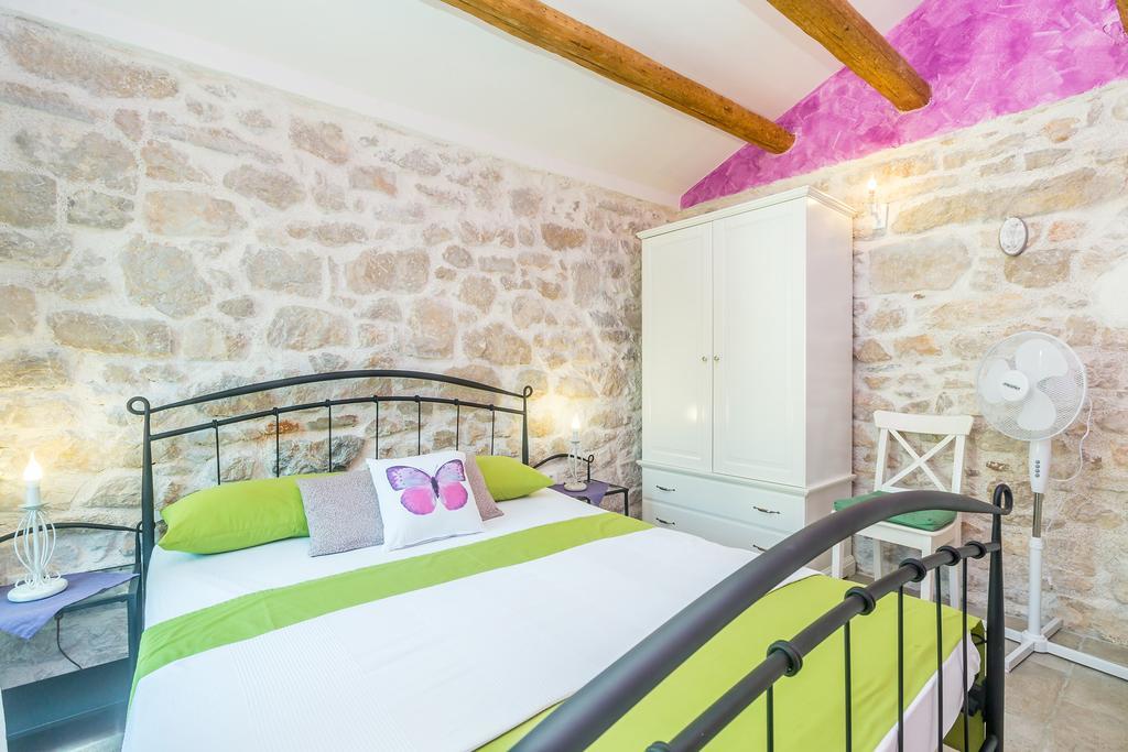Holiday House Kate Чижичи Экстерьер фото