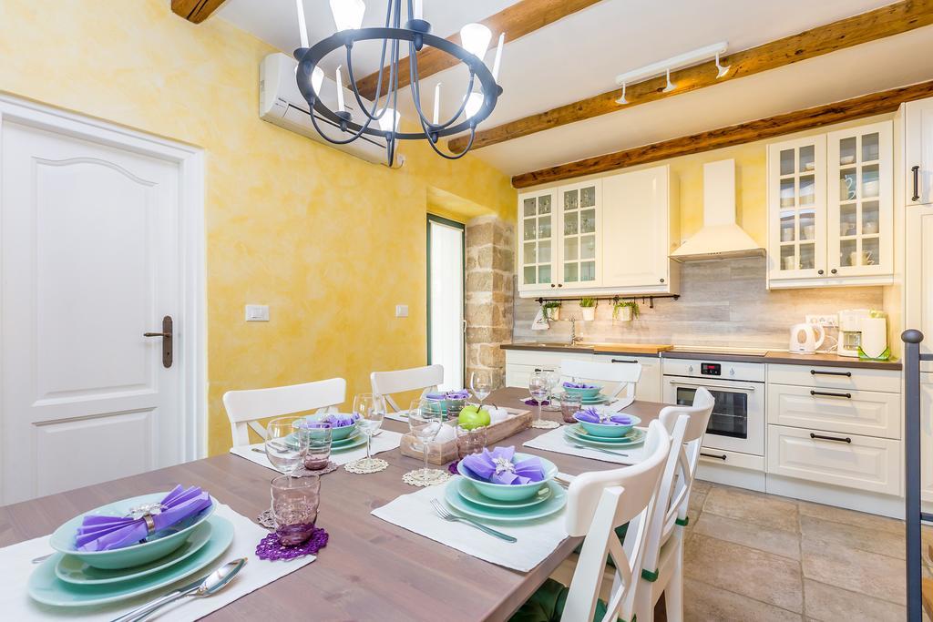 Holiday House Kate Чижичи Экстерьер фото