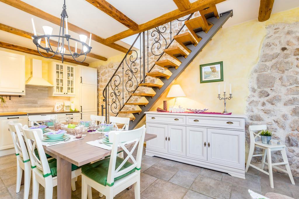 Holiday House Kate Чижичи Экстерьер фото